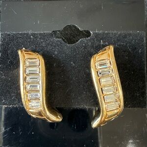 Elegant Swarovski Gold plated and Earrings